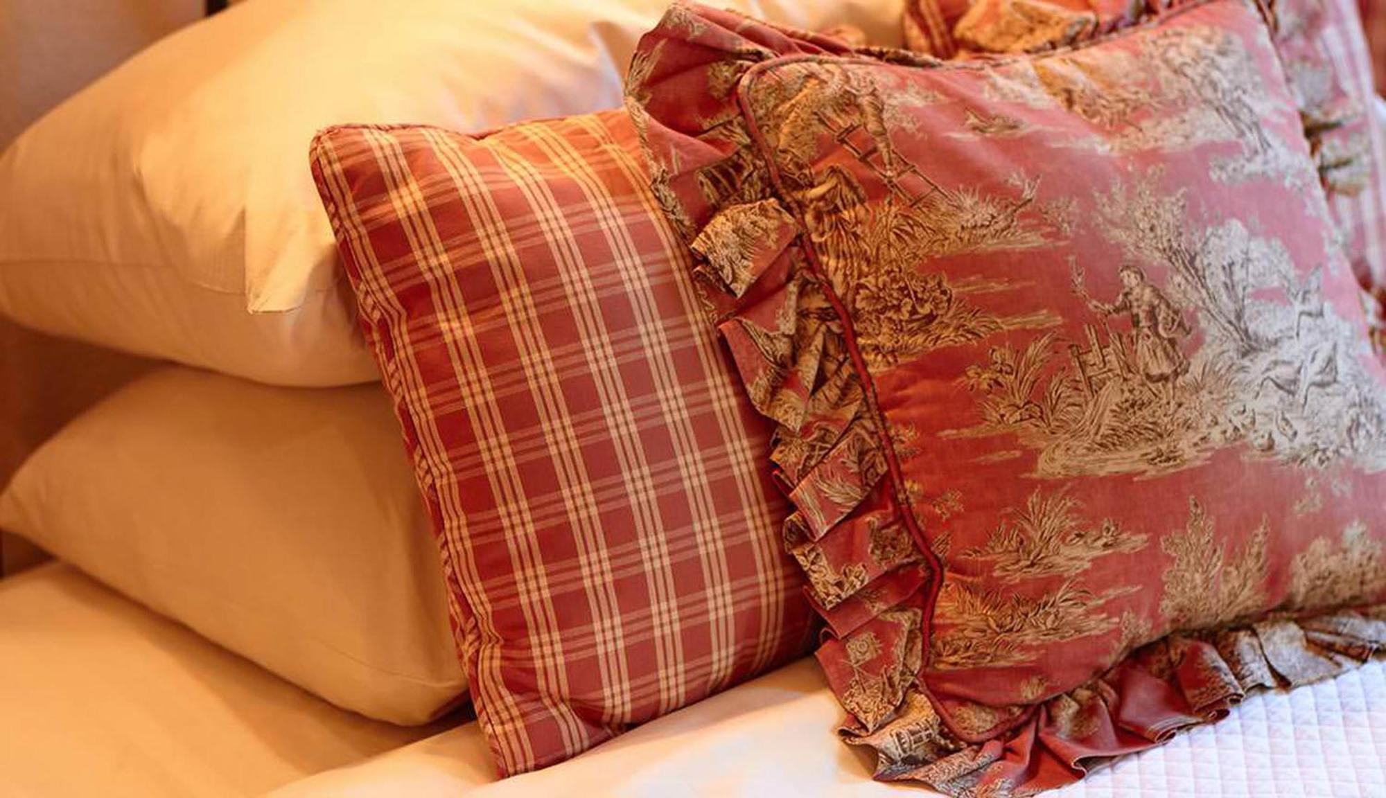 Orchard Hill Hotel จูเลียน ภายนอก รูปภาพ